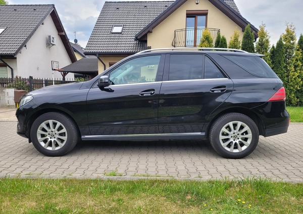 Mercedes-Benz GLE cena 113900 przebieg: 101500, rok produkcji 2017 z Gliwice małe 29